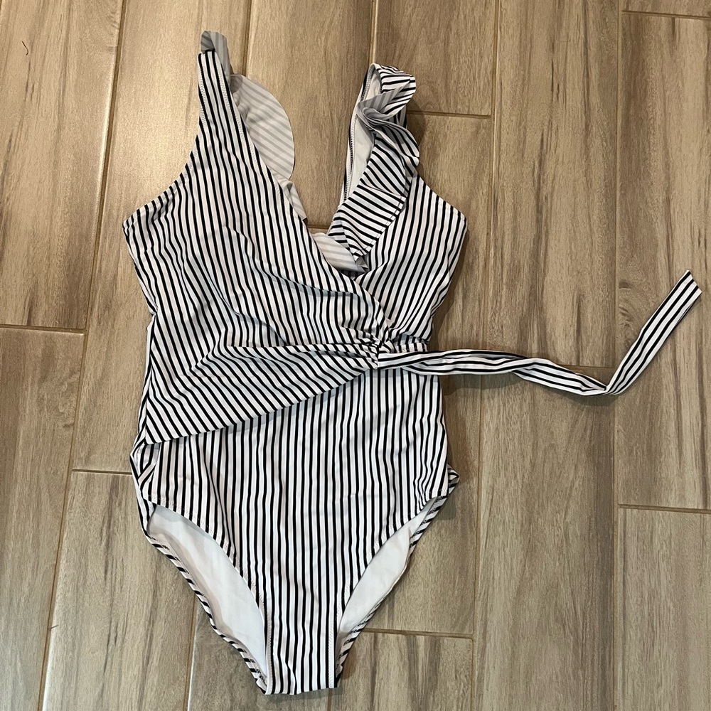 NWT: Striped Black and White Swimsuit L - Picture 2 of 3